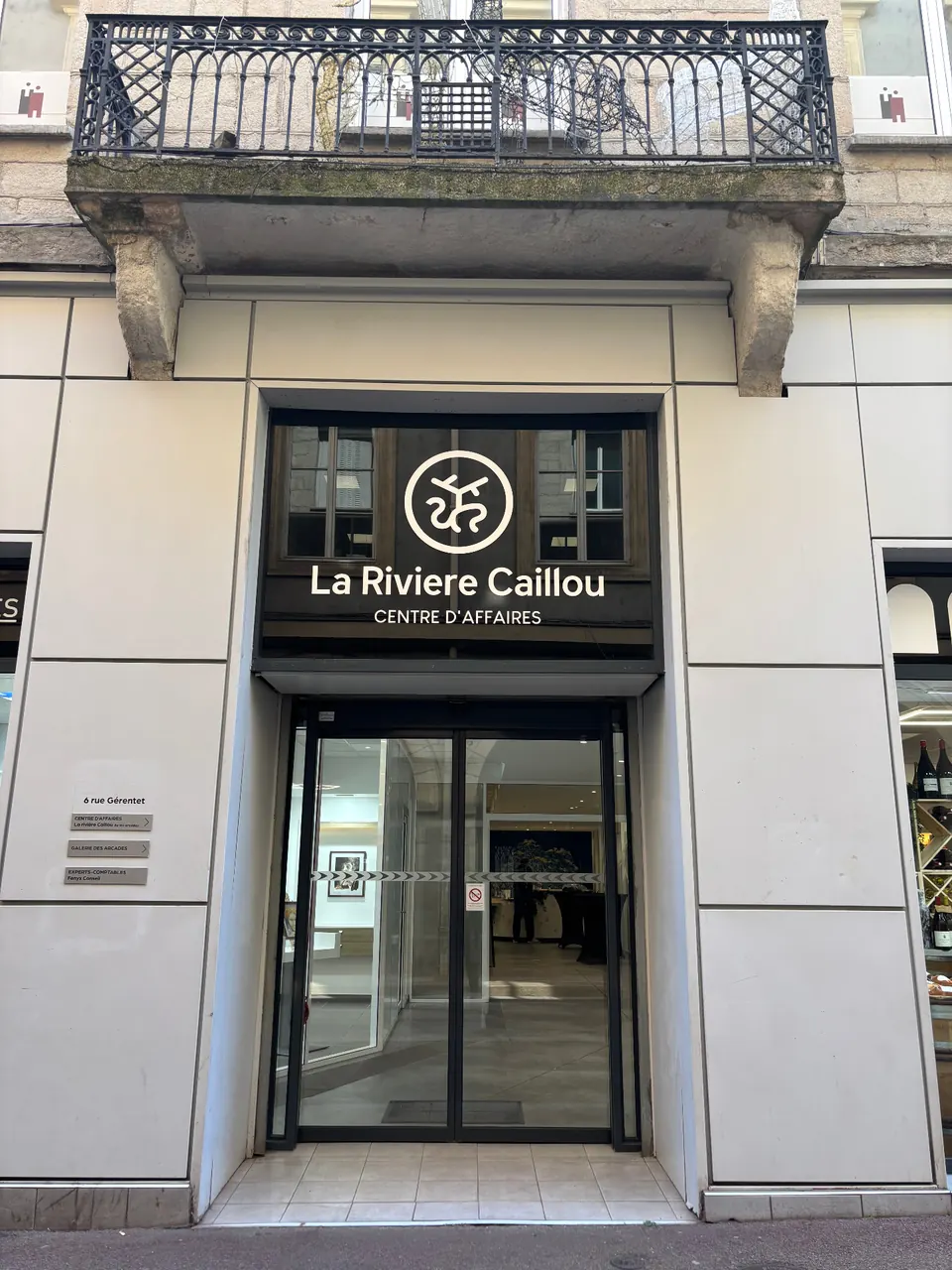 Devanture — La Rivière Caillou, Saint-Étienne